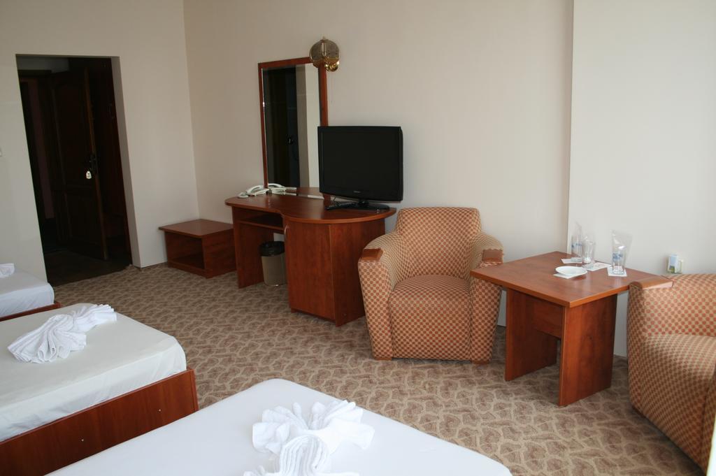 Hotel Nicol Пловдив Экстерьер фото